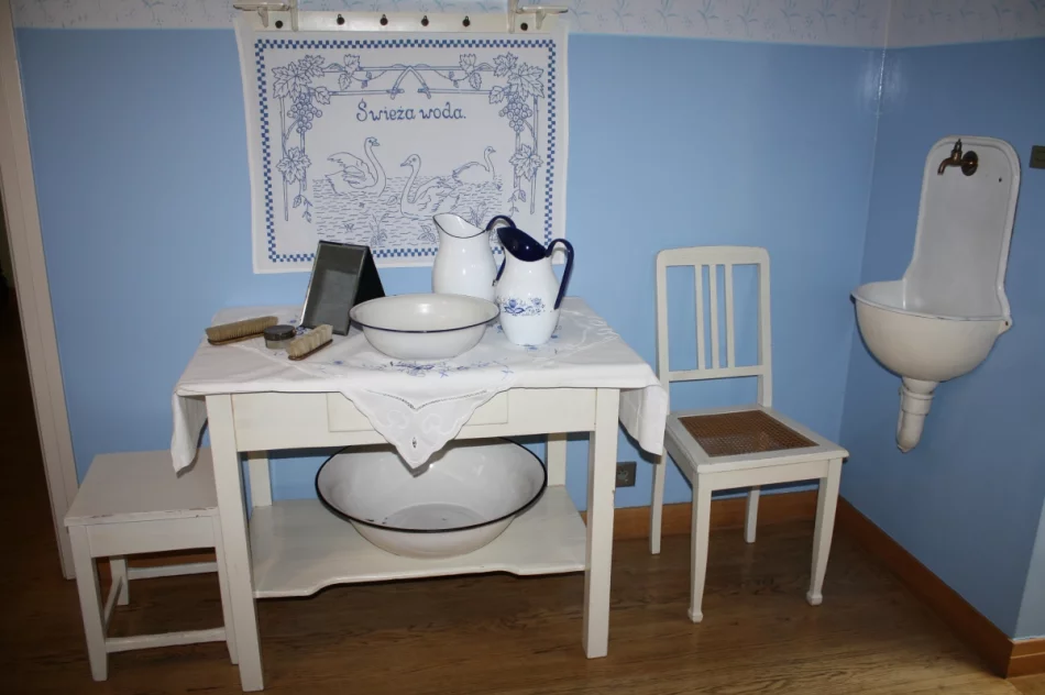 Seniorzy na wyjeździe warsztatowym w Wadowicach - zdjęcie 9