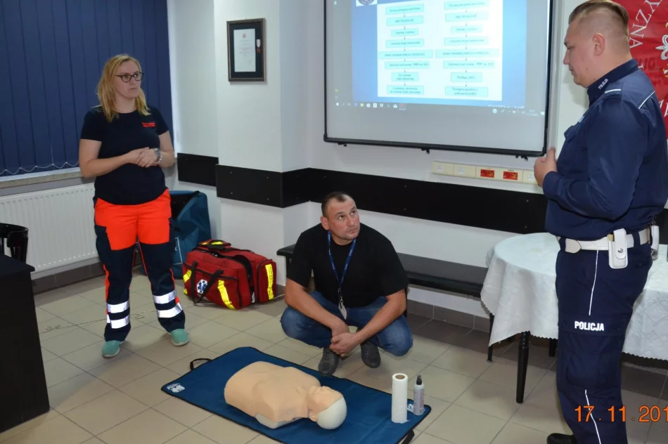 Żołnierze rezerwy na ćwiczeniach w limanowskiej komendzie policji  - zdjęcie 14