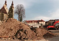 RUSZYŁA BUDOWA DWUPOZIOMOWEGO PARKINGU - zdjęcie główne