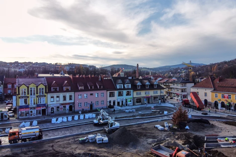 Przebudowa rynku - postępy prac - 19 listopada 2019 r. - zdjęcie 5