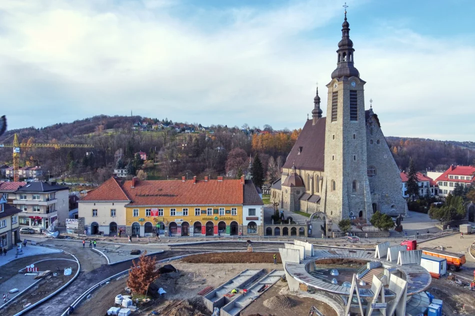 Przebudowa rynku - postępy prac - 19 listopada 2019 r. - zdjęcie 9