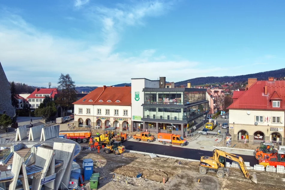 Przebudowa rynku - postępy prac - 19 listopada 2019 r. - zdjęcie 14