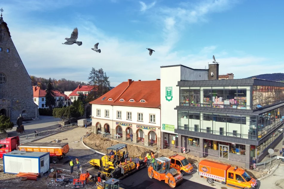 Przebudowa rynku - postępy prac - 19 listopada 2019 r. - zdjęcie 16