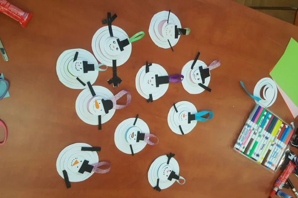 "Artystyczne środy i piątki" w świetlicach w Starej Wsi i  Lipowem  - zdjęcie 5