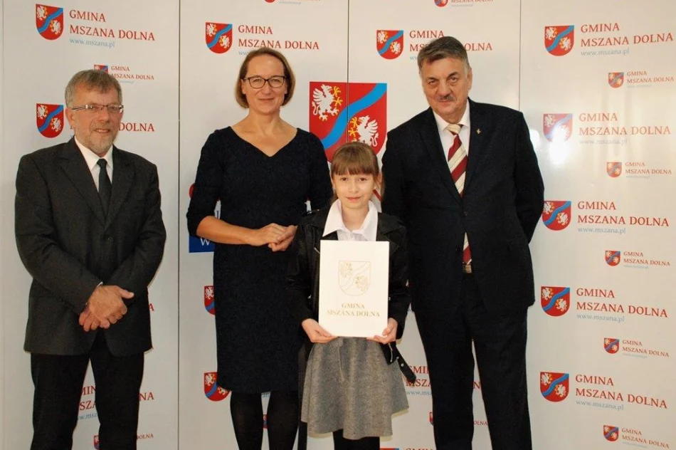 Najzdolniejsi uczniowie otrzymali stypendia - zdjęcie 8