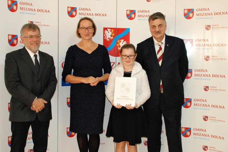 Najzdolniejsi uczniowie otrzymali stypendia - zdjęcie 10