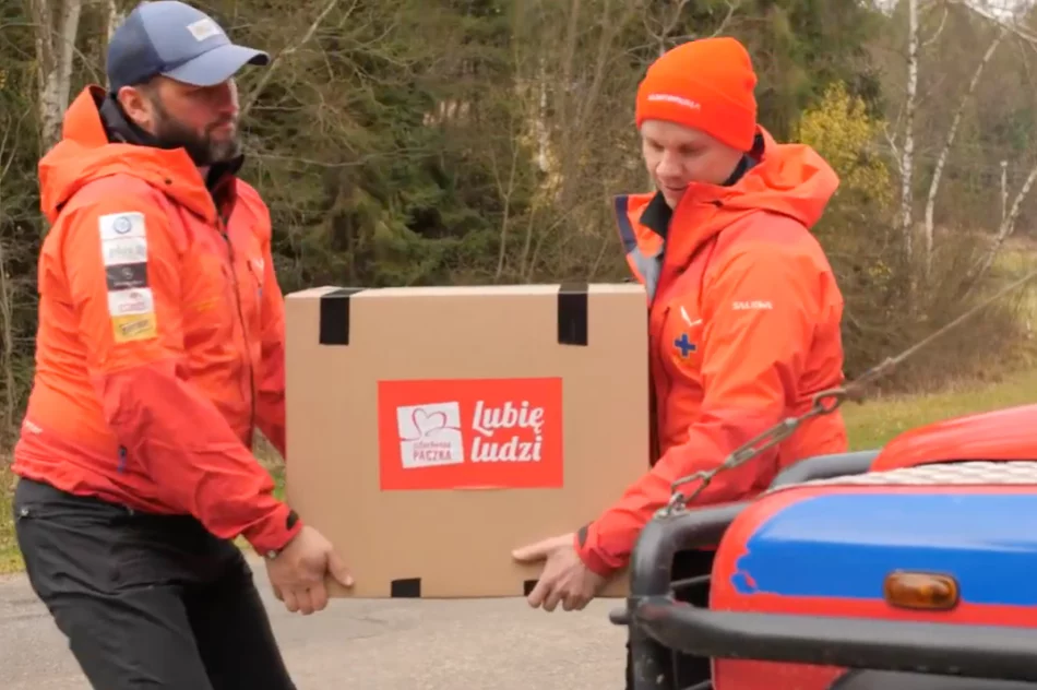 „Jako społeczeństwo nie powinniśmy dopuszczać do tego, żeby ludzie żyli poniżej poziomu godności” - zdjęcie 6