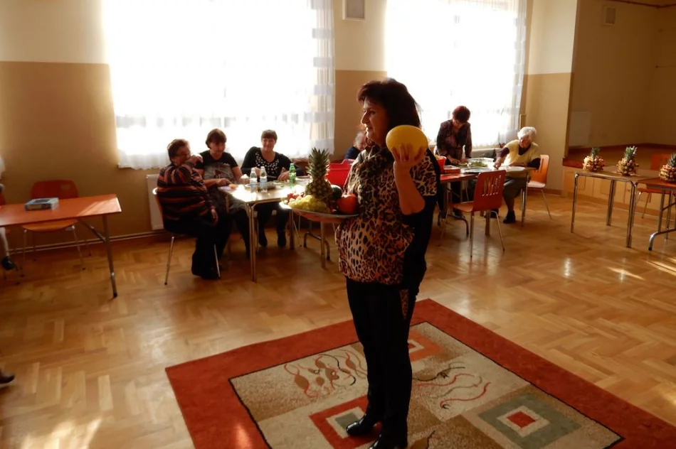 „Owocowy raj” w bibliotece dla 48 dzieci - zdjęcie 4