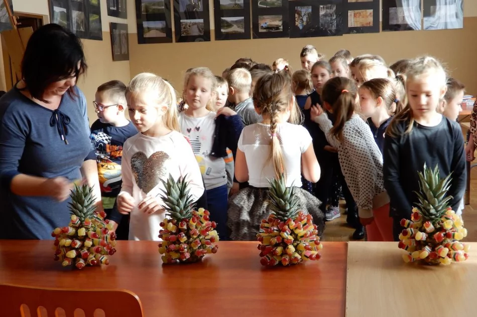 „Owocowy raj” w bibliotece dla 48 dzieci - zdjęcie 6