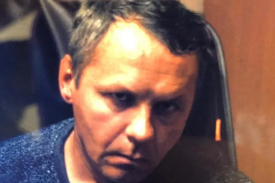 Policyjny śmigłowiec sprawdził teren 6 miejscowości. Paweł Dela dotąd nie został odnaleziony - zdjęcie 2