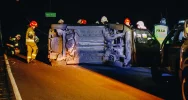 Fiat wypadł z jezdni i dachował - zdjęcie 3