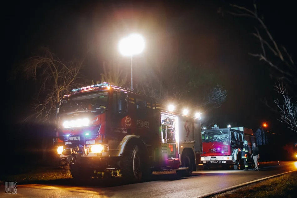 Fiat wypadł z jezdni i dachował - zdjęcie 14