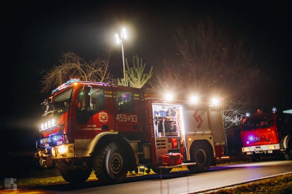 Fiat wypadł z jezdni i dachował - zdjęcie 16