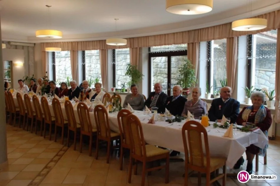 'Złote Gody' 26 par małżeńskich - zdjęcie 4