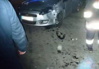 Świniarsko: zderzenie samochodów na parkingu - zdjęcie główne
