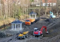 W parku powstają atrakcje - pumptrack, siłownie i miejsca biwakowe - zdjęcie główne