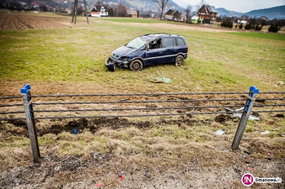 Dachowanie samochodu (wideo) - zdjęcie 3