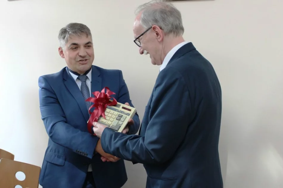 Główny księgowy po 33 latach odszedł na emeryturę - zdjęcie 2