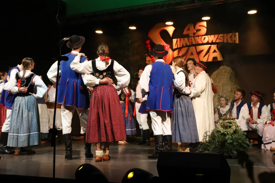 Gminni artyści zaprezentowali się na LIMANOWSKIEJ SŁAZIE - zdjęcie 5