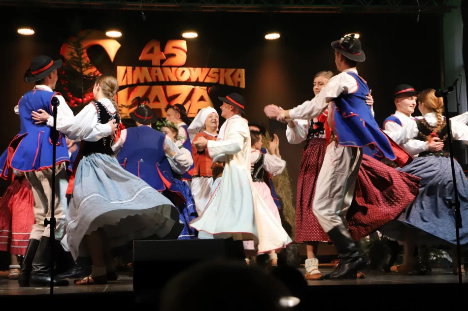 Gminni artyści zaprezentowali się na LIMANOWSKIEJ SŁAZIE - zdjęcie 16