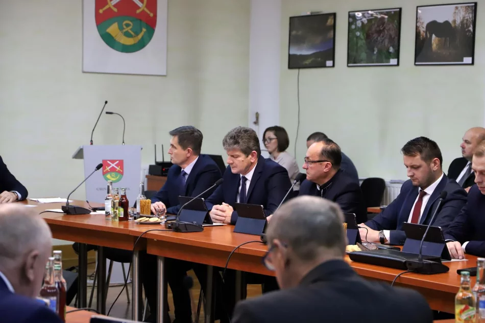 INFORMACJA O X SESJI RADY GMINY LIMANOWA - zdjęcie 7