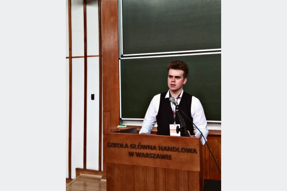 Jakub Marek w Parlamencie Młodych - zdjęcie 2