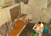 Piwnica stała się jego domem - zdjęcie główne