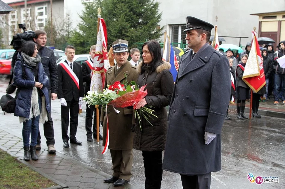 Uczcili Żołnierzy Wyklętych. Uroczystości, marsz i apel - zdjęcie 3