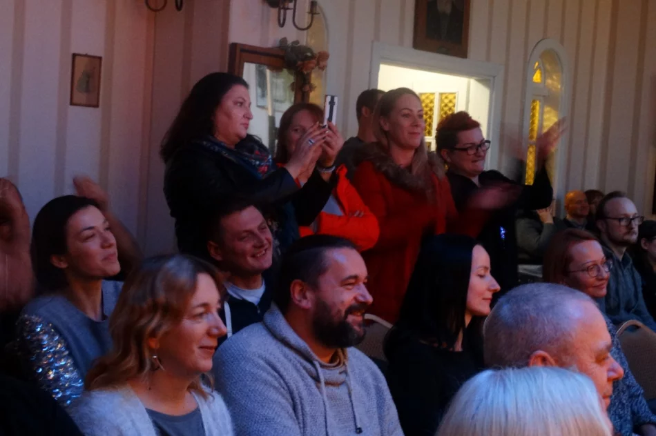 Hipnotyzujący nocturn władców koni - zdjęcie 4