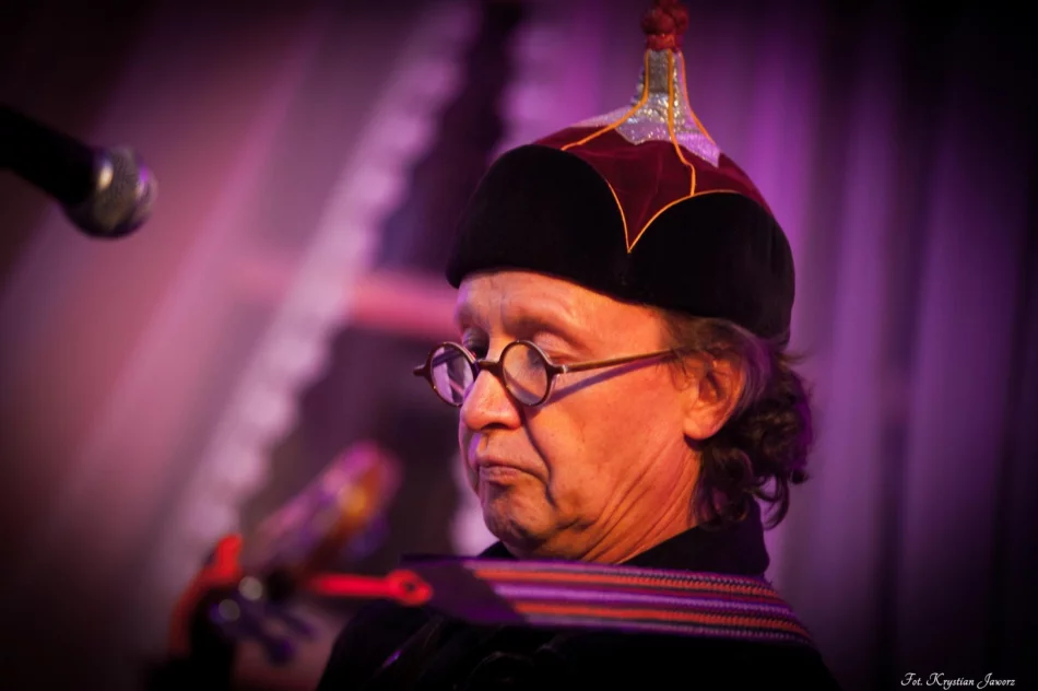 Hipnotyzujący nocturn władców koni - zdjęcie 11