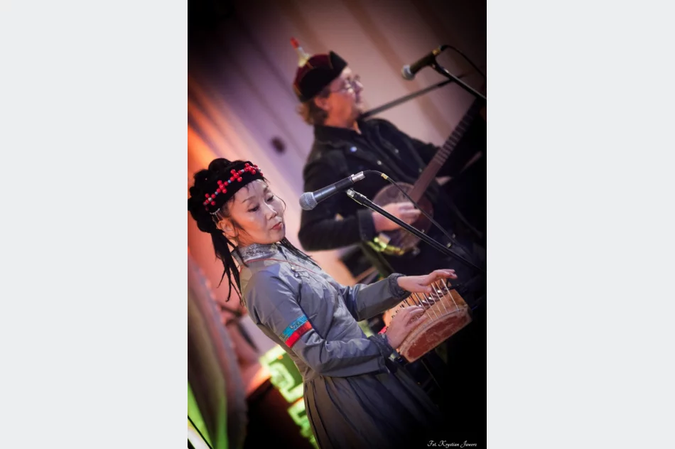 Hipnotyzujący nocturn władców koni - zdjęcie 18