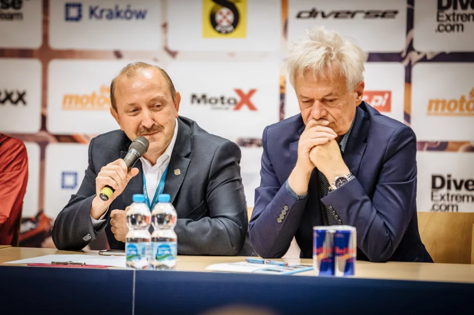 Emil Juszczak zaczyna walkę w inauguracyjnej rundzie Mistrzostw Świata SuperEnduro - zdjęcie 3