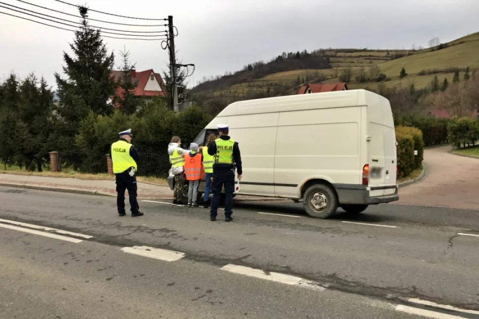 Policjanci sprawdzali trzeźwość, uczniowie pouczali kierowców - zdjęcie 2
