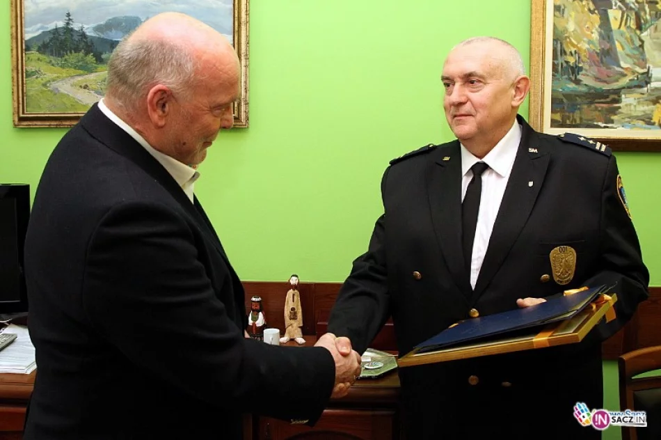 Komendant Adam Kaufman odchodzi na emeryturę - zdjęcie 2