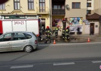 Nowy Sącz: na Lwowskiej paliło się drzewo - zdjęcie główne