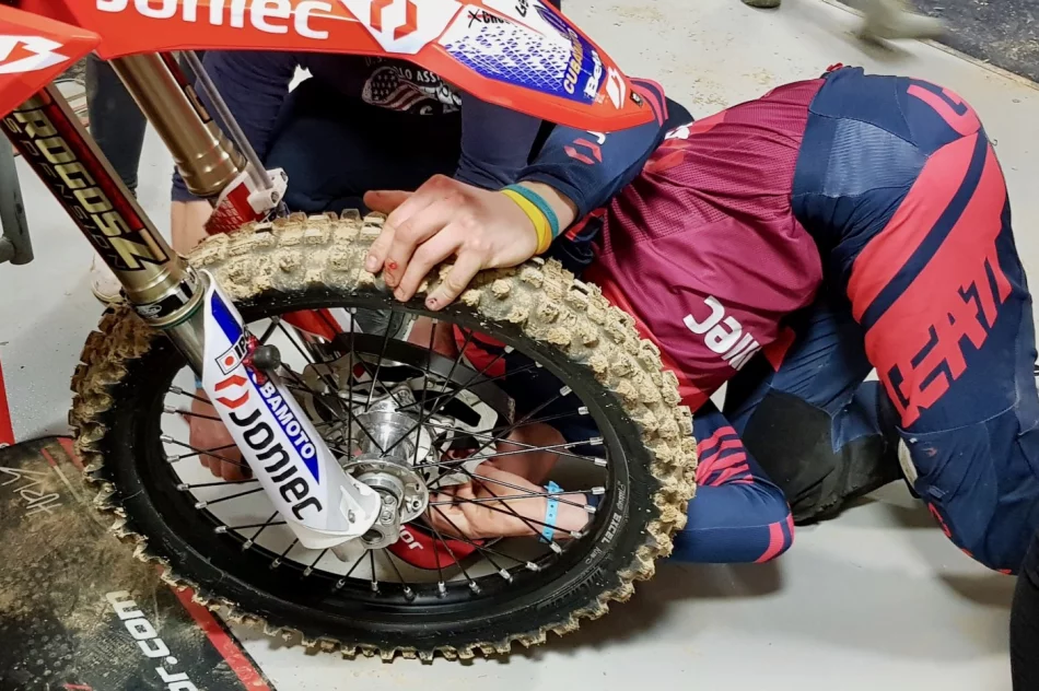 Inauguracja Mistrzostw Świata Super Enduro: Błażusiak 2, Emil Juszczak 11  - zdjęcie 19