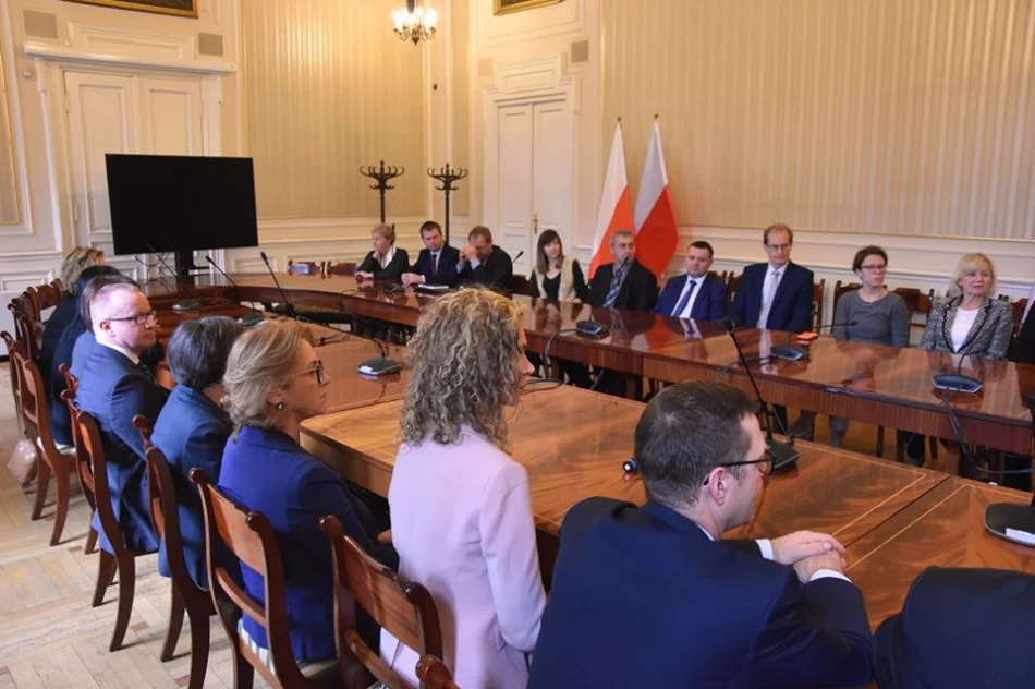 Nowy wicewojewoda spotkał się z dyrektorami wydziałów - zdjęcie 4