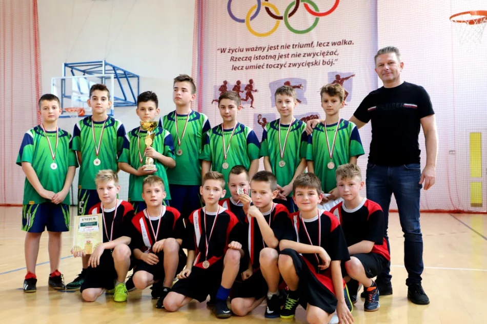Mistrzostwa Gminy w Piłce Koszykowej Dzieci   - zdjęcie 15