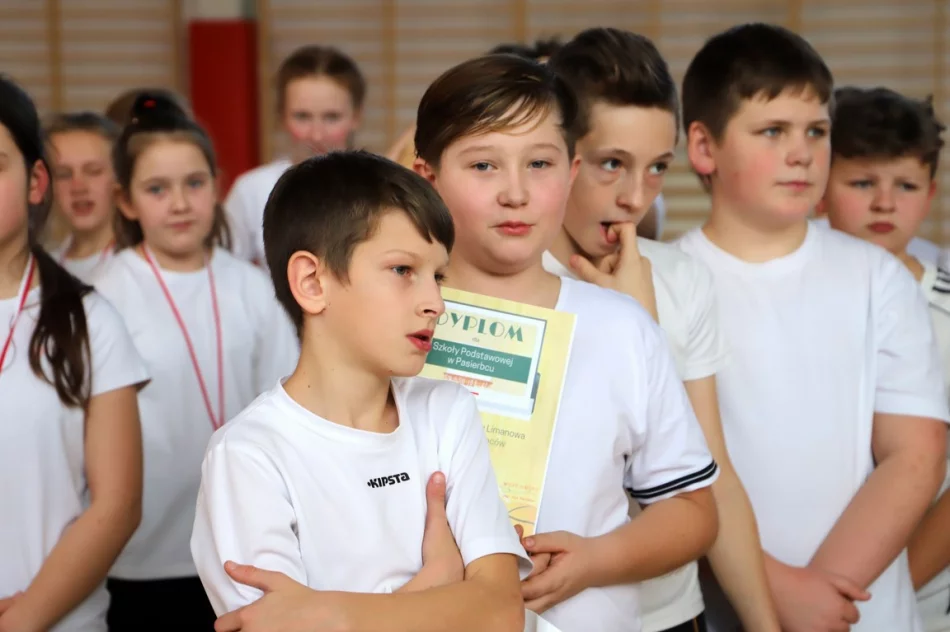 Mistrzostwa Gminy w Piłce Koszykowej Dzieci   - zdjęcie 17