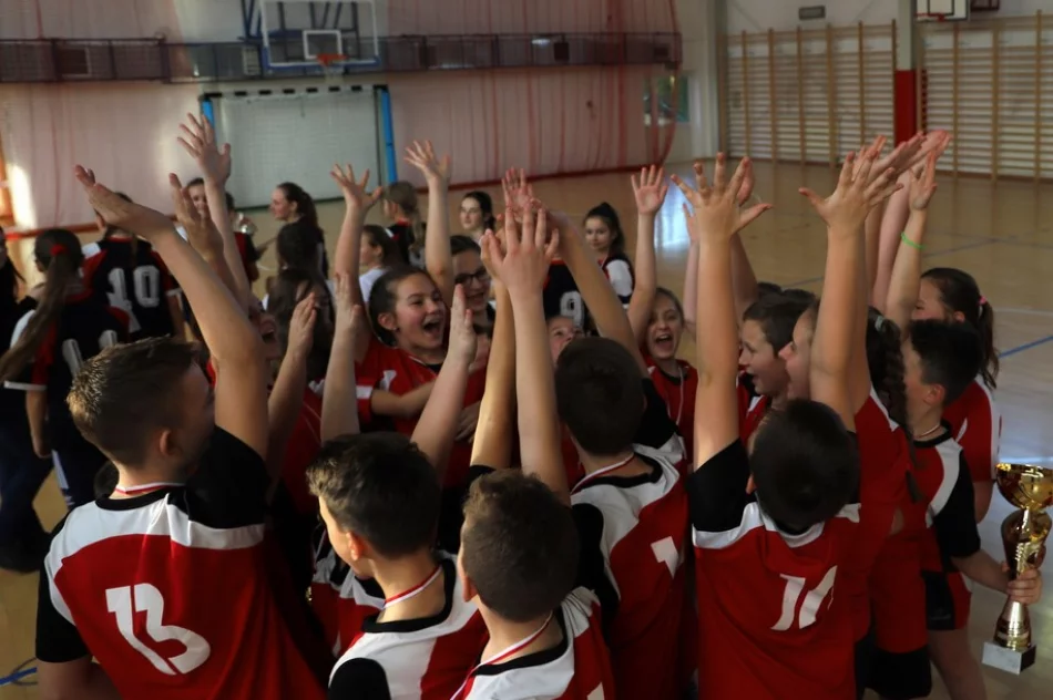 Mistrzostwa Gminy w Piłce Koszykowej Dzieci   - zdjęcie 18