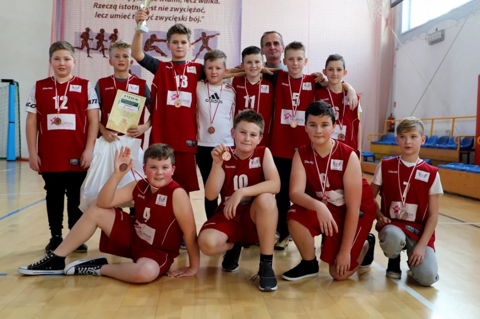 Mistrzostwa Gminy w Piłce Koszykowej Dzieci   - zdjęcie 19