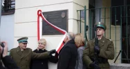 Uroczyste odsłonięcie tablicy pamiątkowej Józefa Piłsudskiego - zdjęcie 2