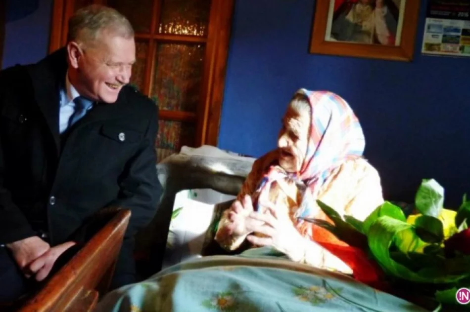 Tropie: Maria Woźniak obchodziła 104. urodziny - zdjęcie 2