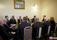 'Nie boimy się komornika'. Romowie i samorządowcy na spotkaniu z wicewojewodą - zdjęcie główne