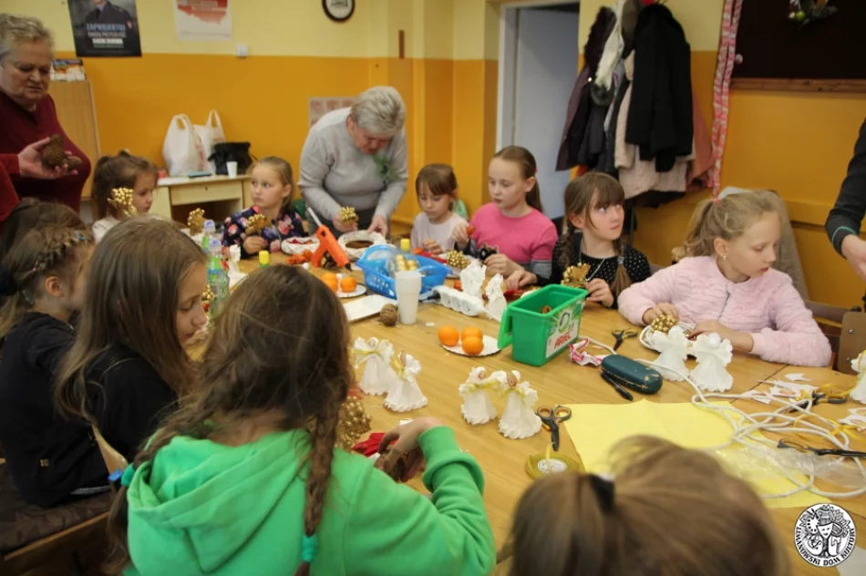 Zorganizowali tradycyjne warsztaty świąteczne  - zdjęcie 5