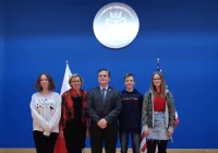 Wykazali się wiedzą o amerykańskiej historii, kulturze, geografii i polityce - zdjęcie główne