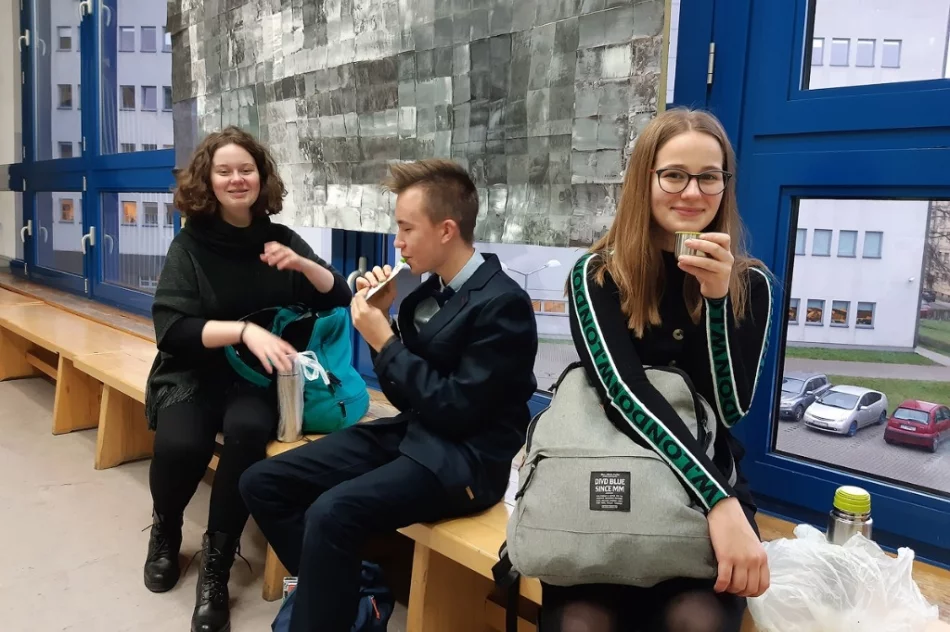 Wykazali się wiedzą o amerykańskiej historii, kulturze, geografii i polityce - zdjęcie 3