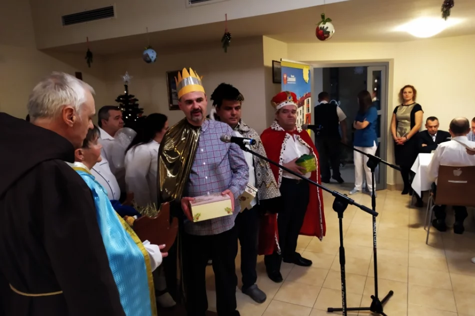 Jubileuszowy Opłatek Maltański w szczyrzyckim DPS - zdjęcie 2