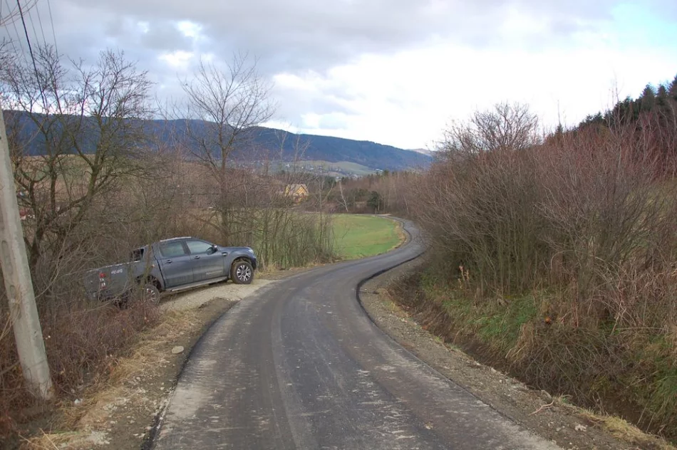 Odebrano drogę gminną w Kaninie i Pisarzowej - zdjęcie 8