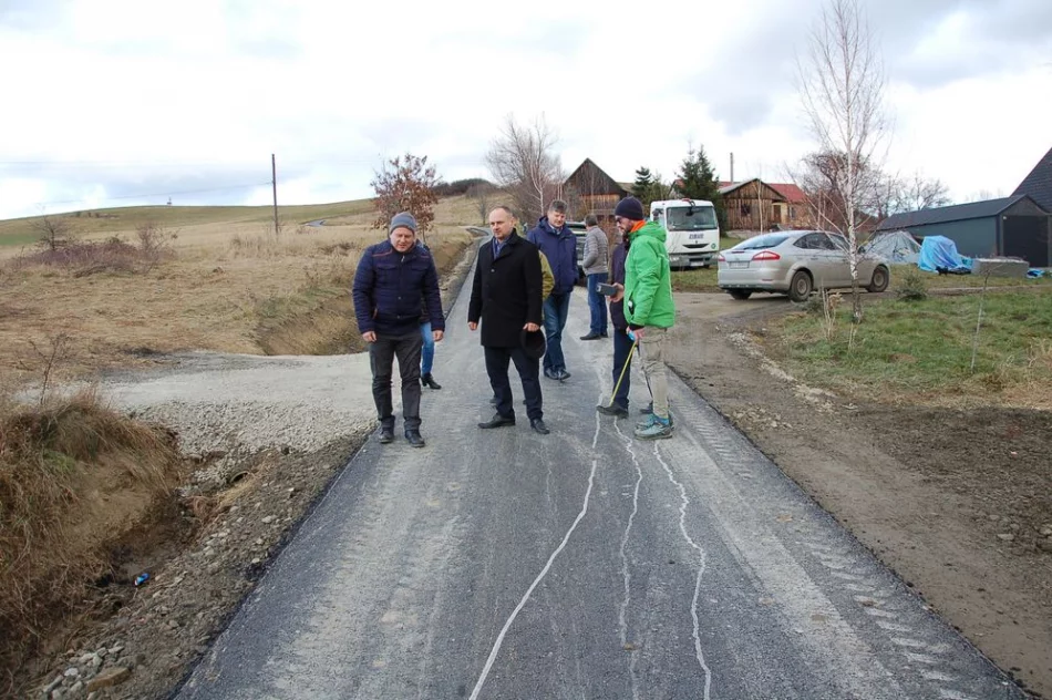 Odebrano drogę gminną w Kaninie i Pisarzowej - zdjęcie 17